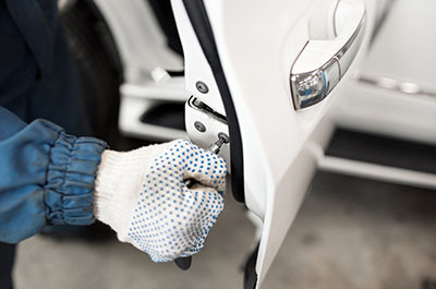 lost car key service in Austin TX making replacement on-site